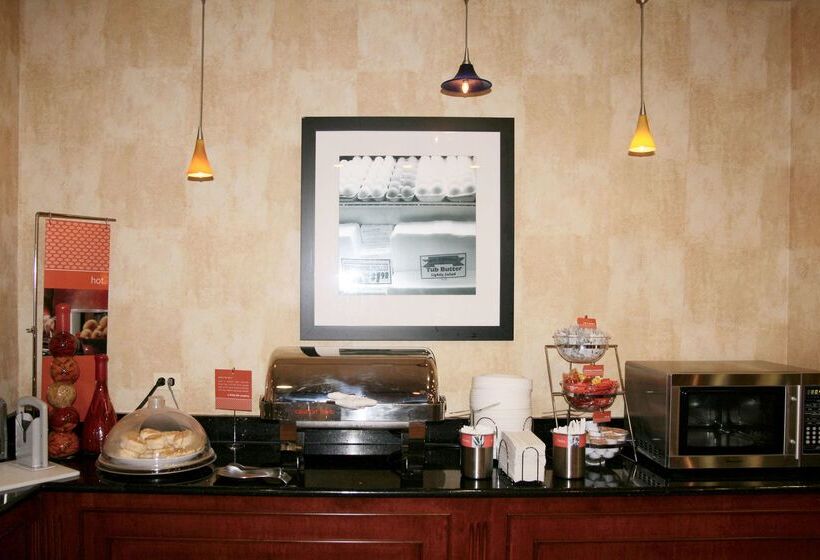 בית מלון כפרי Hampton Inn & Suites Bolingbrook