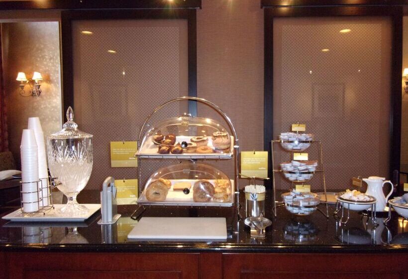 בית מלון כפרי Hampton Inn & Suites Bolingbrook