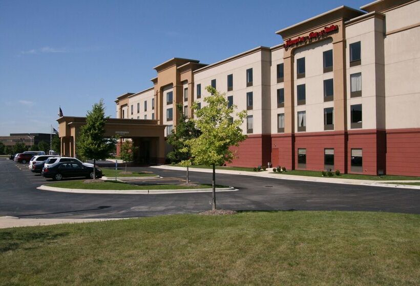 בית מלון כפרי Hampton Inn & Suites Bolingbrook
