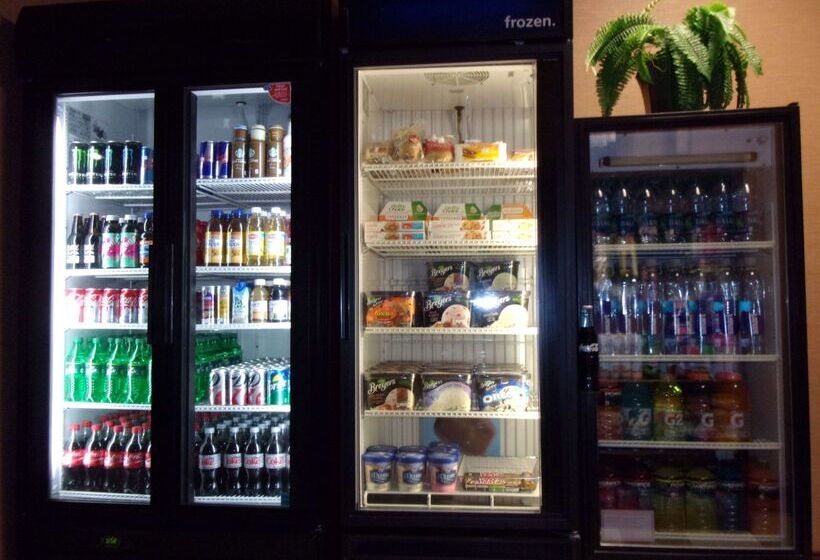 בית מלון כפרי Hampton Inn & Suites Bolingbrook