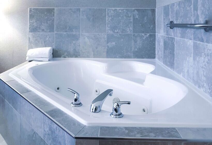 בית מלון כפרי Hampton Inn & Suites By Hilton Edmonton Intl Airport