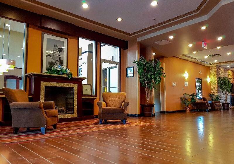 فندق Hampton Inn & Suites By Hilton Edmonton Intl Airport