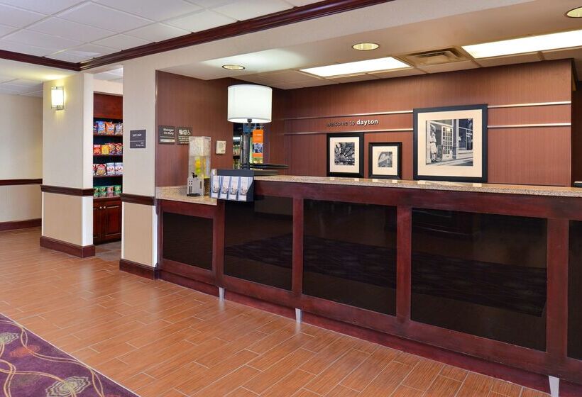 호텔 Hampton Inn & Suites Daytonvandalia