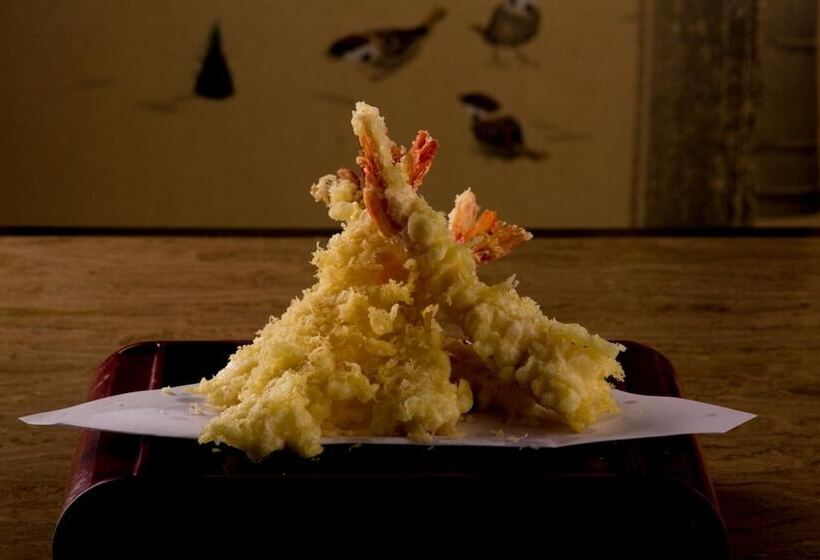 هتل Herald Suites