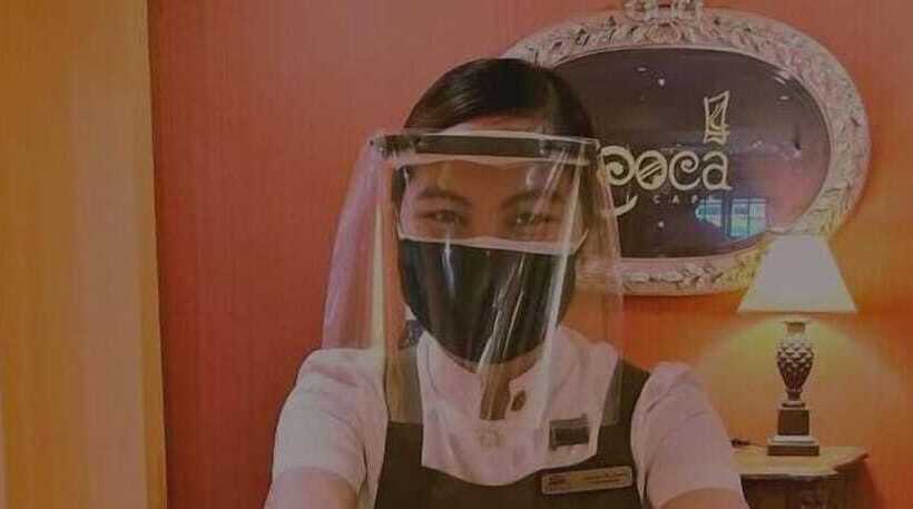 هتل Herald Suites