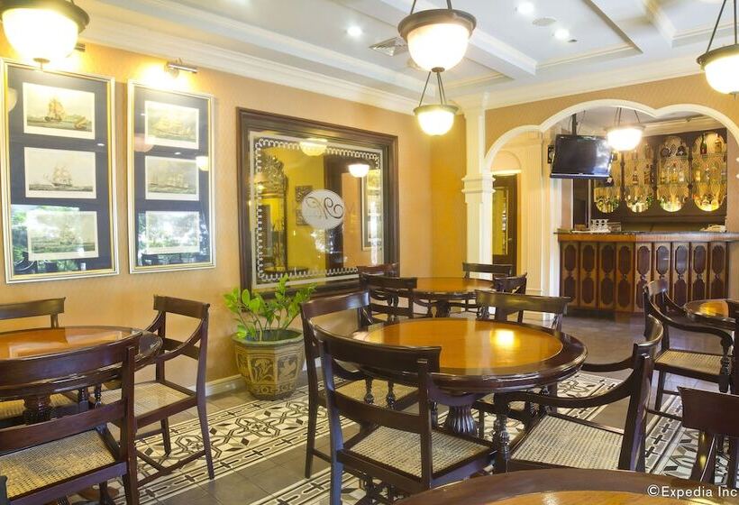 هتل Herald Suites