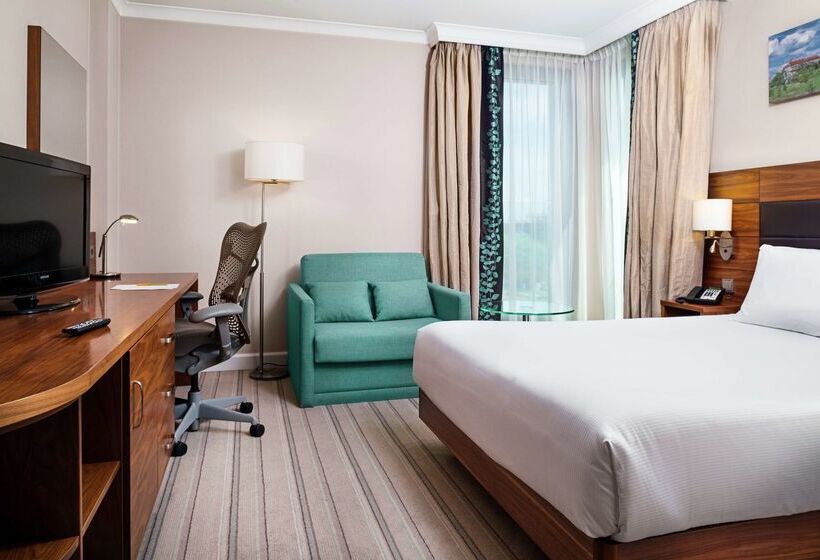 Отель Hilton Garden Inn Krakow