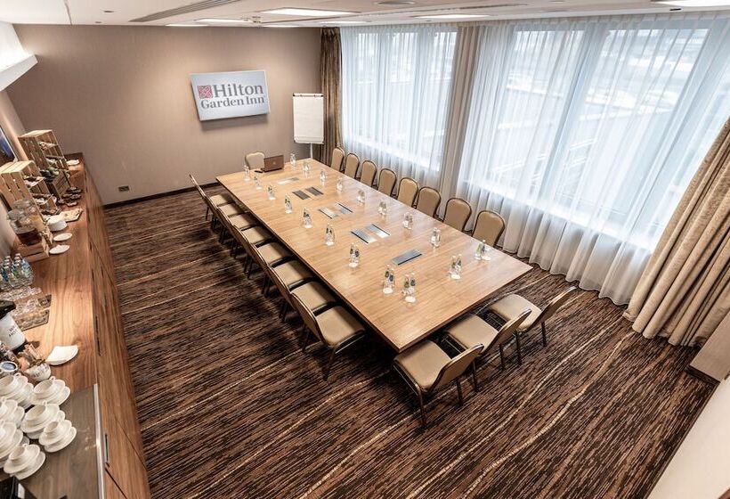 Отель Hilton Garden Inn Krakow