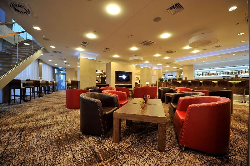 Отель Hilton Garden Inn Krakow