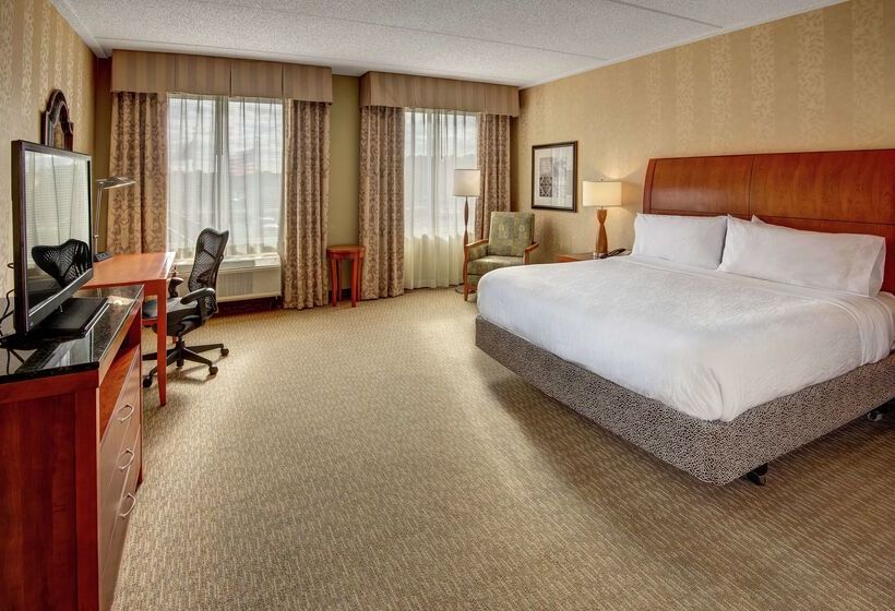 فندق Hilton Garden Inn Lakewood