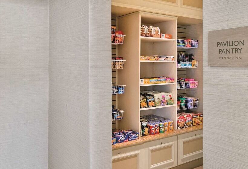 فندق Hilton Garden Inn Lakewood