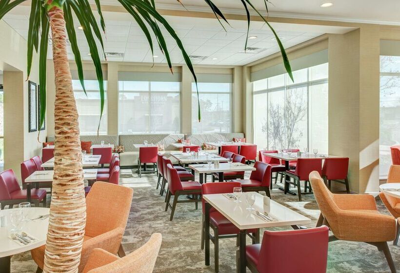 فندق Hilton Garden Inn Lakewood