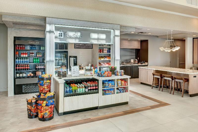 فندق Hilton Garden Inn Lakewood