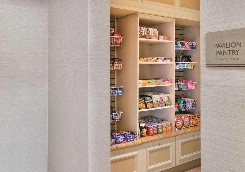 فندق Hilton Garden Inn Lakewood