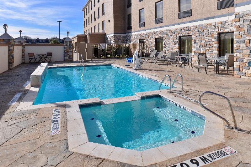 Holiday Inn Express Hotel & Suites Dallas South   Desoto, An Ihg