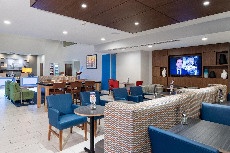 Holiday Inn Express Hotel & Suites Dallas South   Desoto, An Ihg