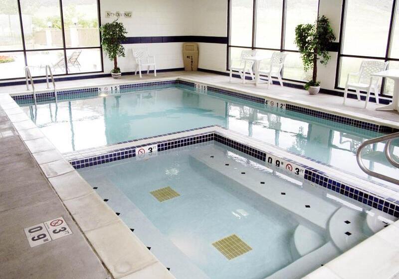 Holiday Inn Express Hotel & Suites Littleton, An Ihg