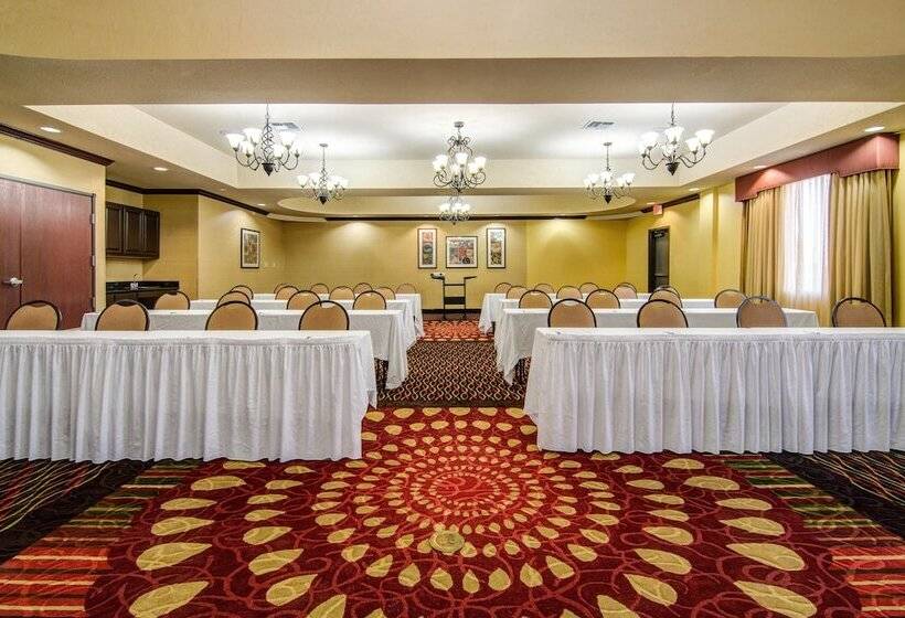 Holiday Inn Express Hotel & Suites Terrell, An Ihg