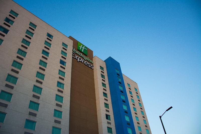 فندق Holiday Inn Express Saltillo Zona Aeropuerto, An Ihg