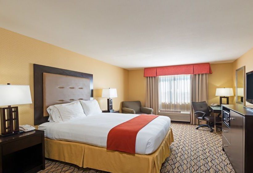 בית מלון כפרי Holiday Inn Express  & Suites North Seattle  Shoreline, An Ihg