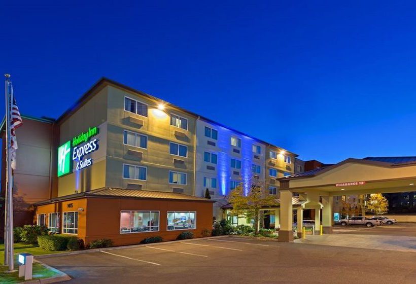 בית מלון כפרי Holiday Inn Express  & Suites North Seattle  Shoreline, An Ihg