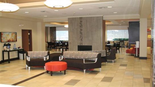 בית מלון כפרי Holiday Inn Express  & Suites North Seattle  Shoreline, An Ihg