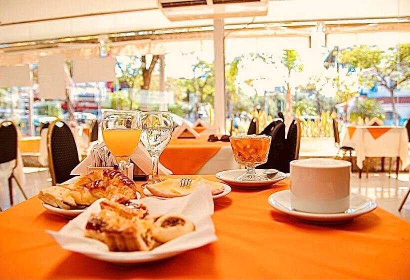 فندق Hostal Del Sol Spa