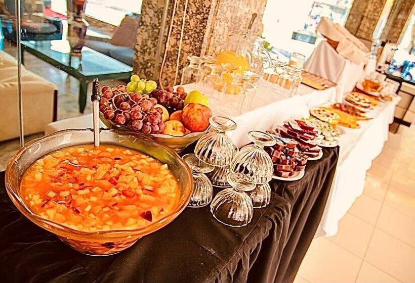 فندق Hostal Del Sol Spa