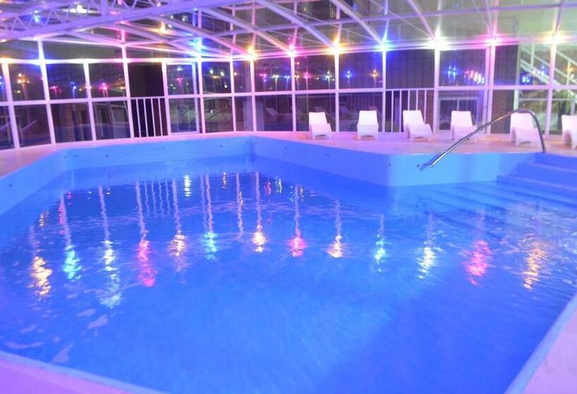 فندق Hostal Del Sol Spa