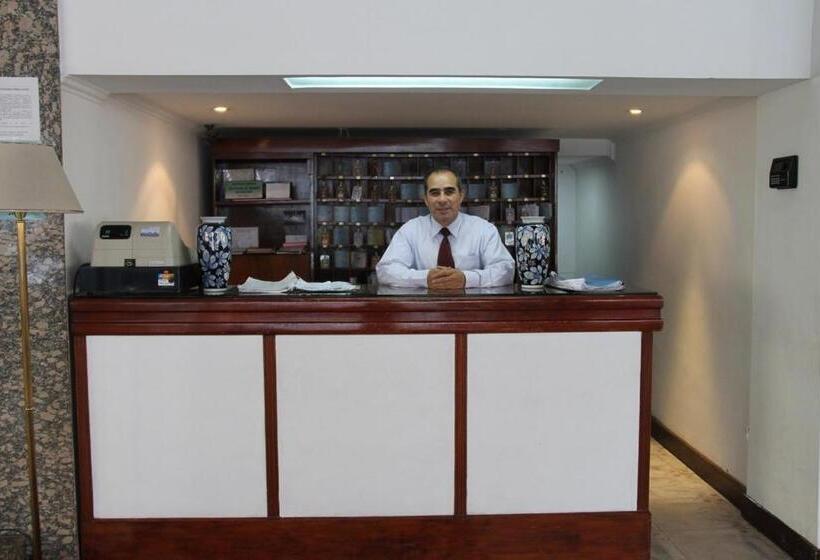 فندق Hostal Del Sol Spa