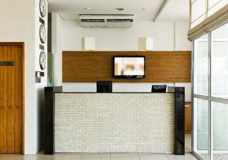 Happy Hotel Manaíra