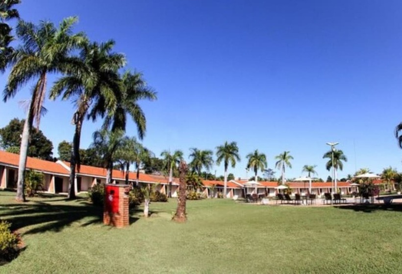 בית מלון כפרי Ipe Park Convention