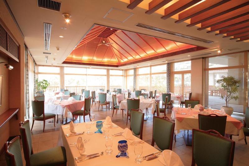 Kanucha Bay Hotel & Villas