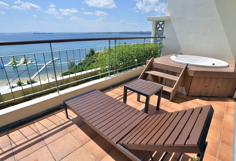 Kanucha Bay Hotel & Villas