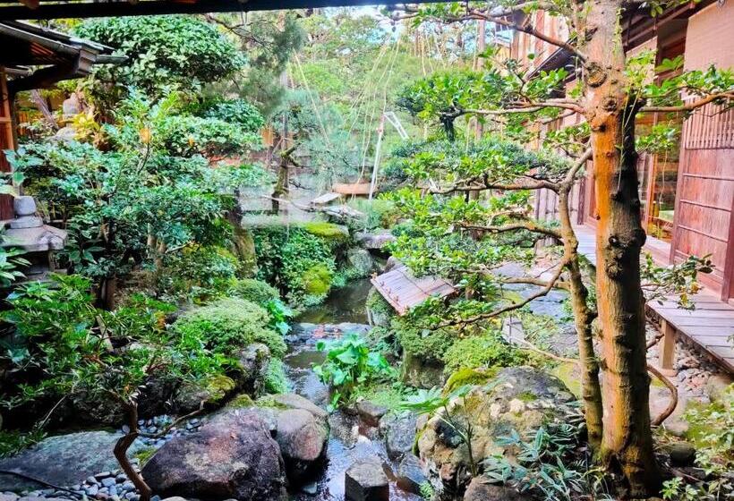 호텔 Nishimuraya Honkan