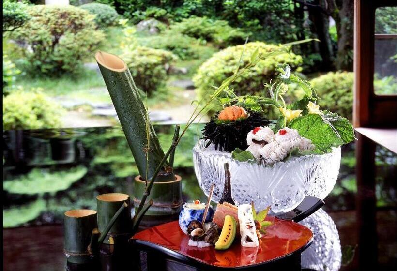 호텔 Nishimuraya Honkan