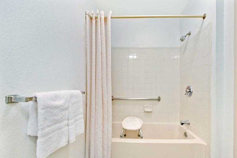 هتل Dallas Love Field Inn