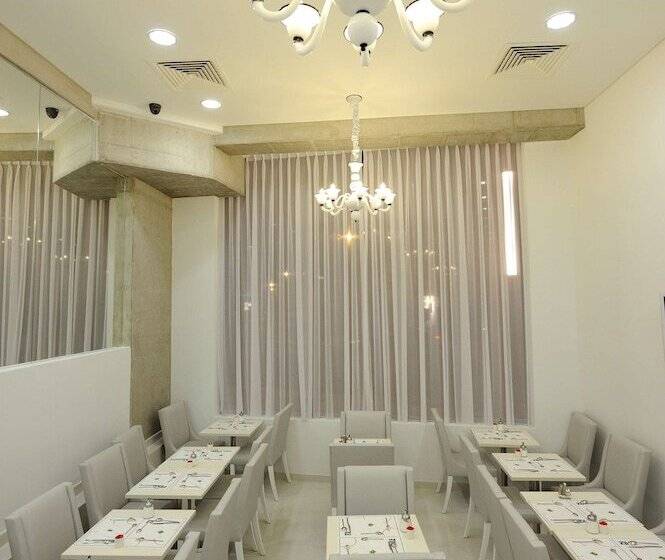 酒店 Kyriad Prestige Perpignan Centre Del Mon