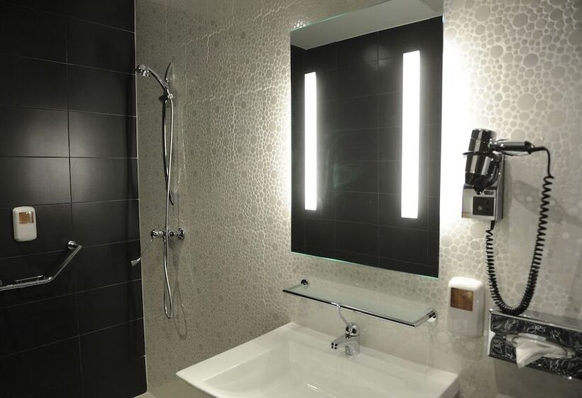 酒店 Kyriad Prestige Perpignan Centre Del Mon