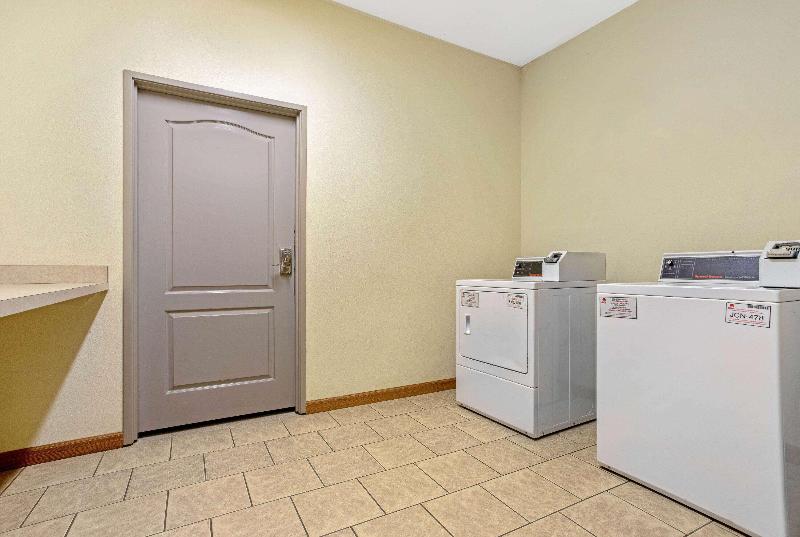 فندق La Quinta Inn & Suites By Wyndham Cleburne