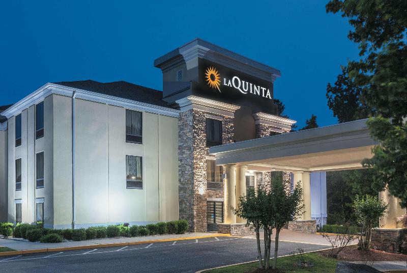 فندق La Quinta Inn & Suites By Wyndham Covington