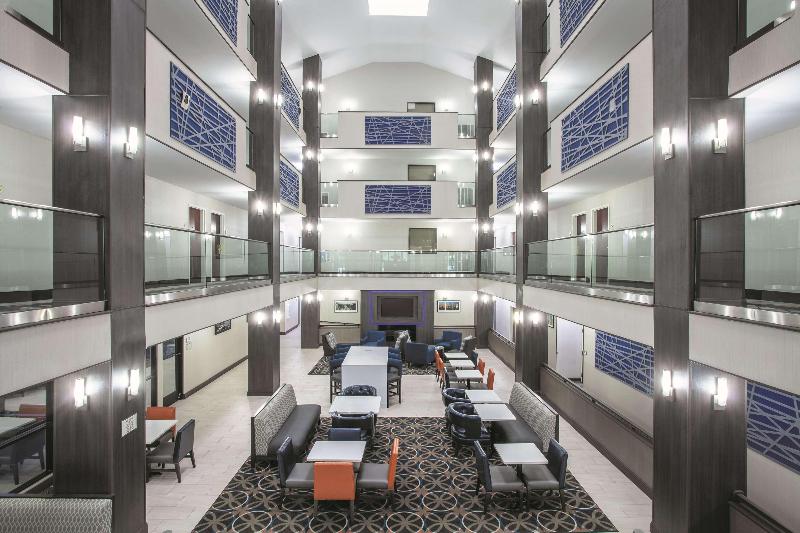 فندق La Quinta Inn & Suites By Wyndham Covington