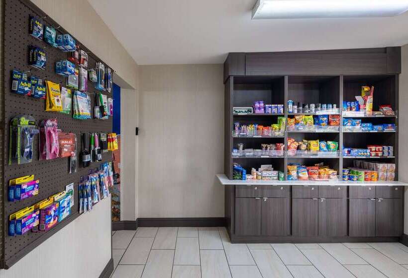 فندق La Quinta Inn & Suites By Wyndham Covington