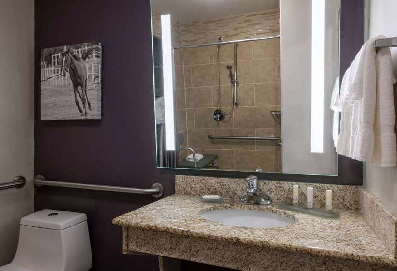 فندق La Quinta Inn & Suites By Wyndham Covington