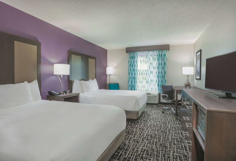 فندق La Quinta Inn & Suites By Wyndham Covington