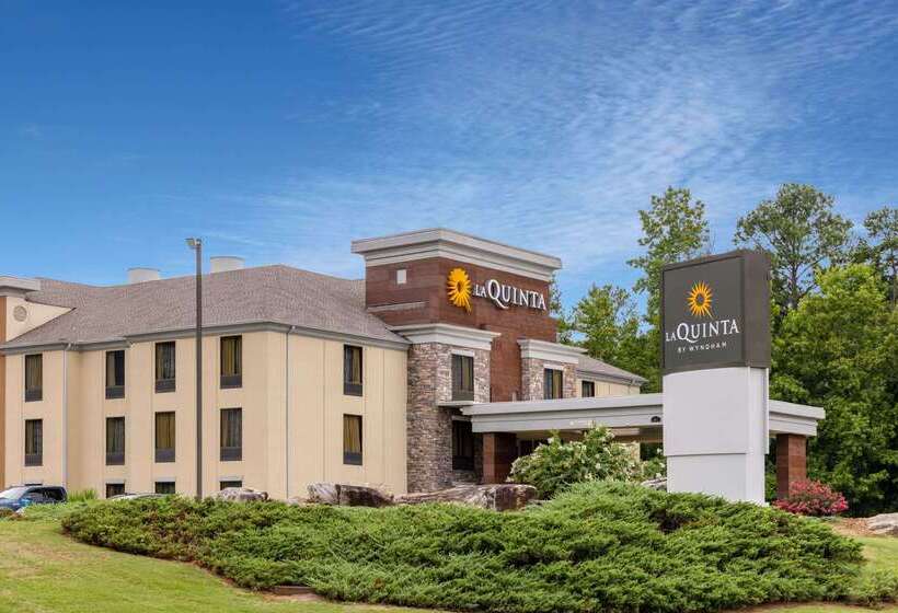فندق La Quinta Inn & Suites By Wyndham Covington