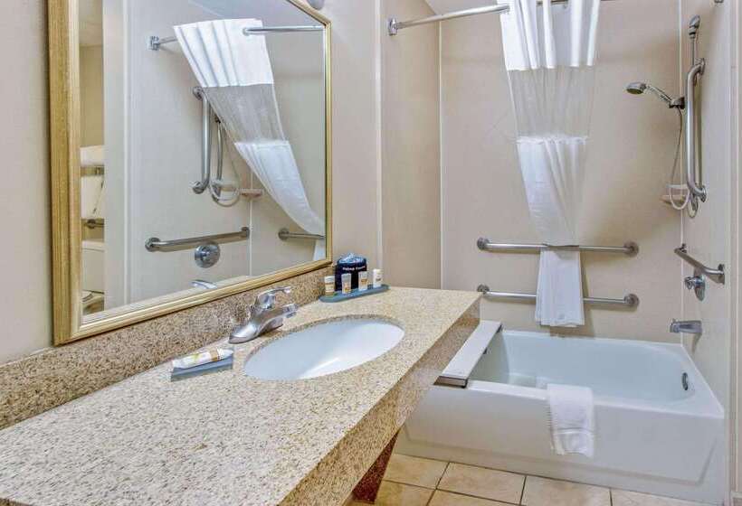 فندق La Quinta By Wyndham Ruidoso Downs