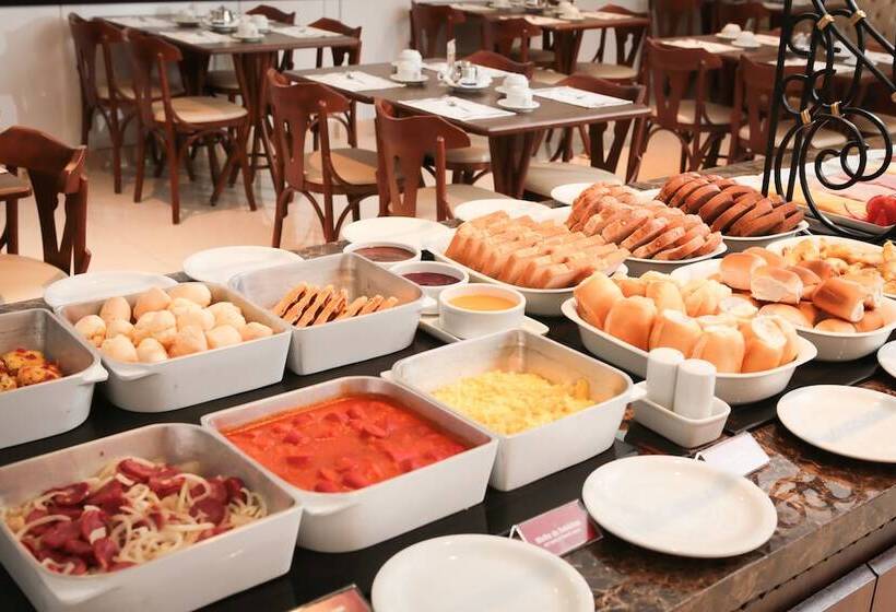 酒店 Lizon Curitiba