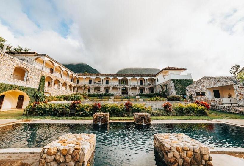 ホテル Los Mandarinos Boutique  And Spa