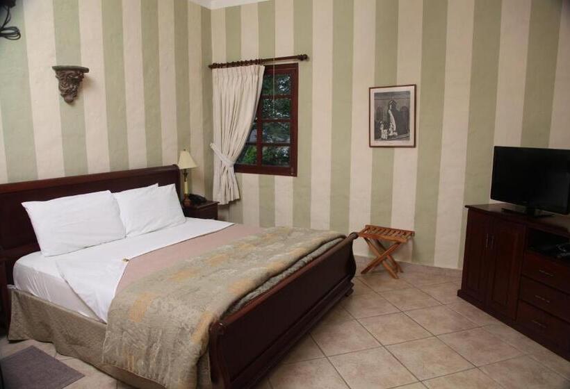 ホテル Los Mandarinos Boutique  And Spa